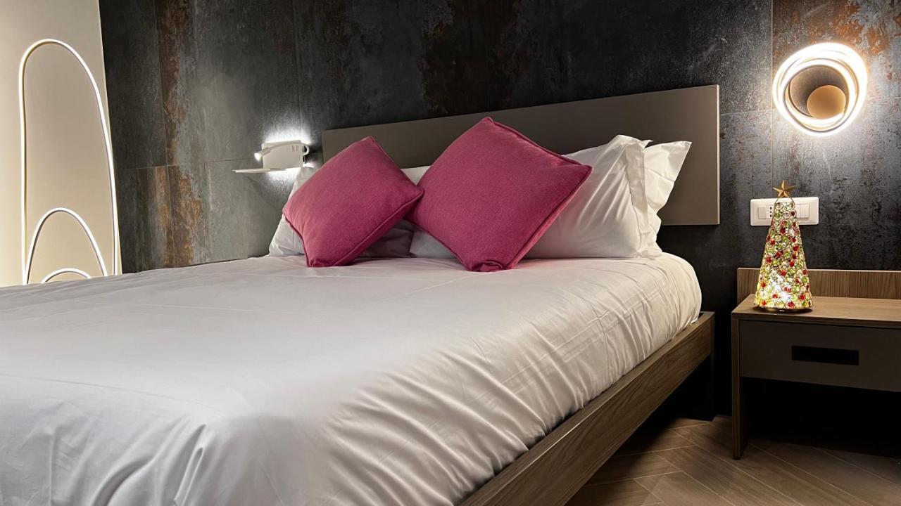 Patriziella 4 Rooms ซอร์เรนโต ภายนอก รูปภาพ