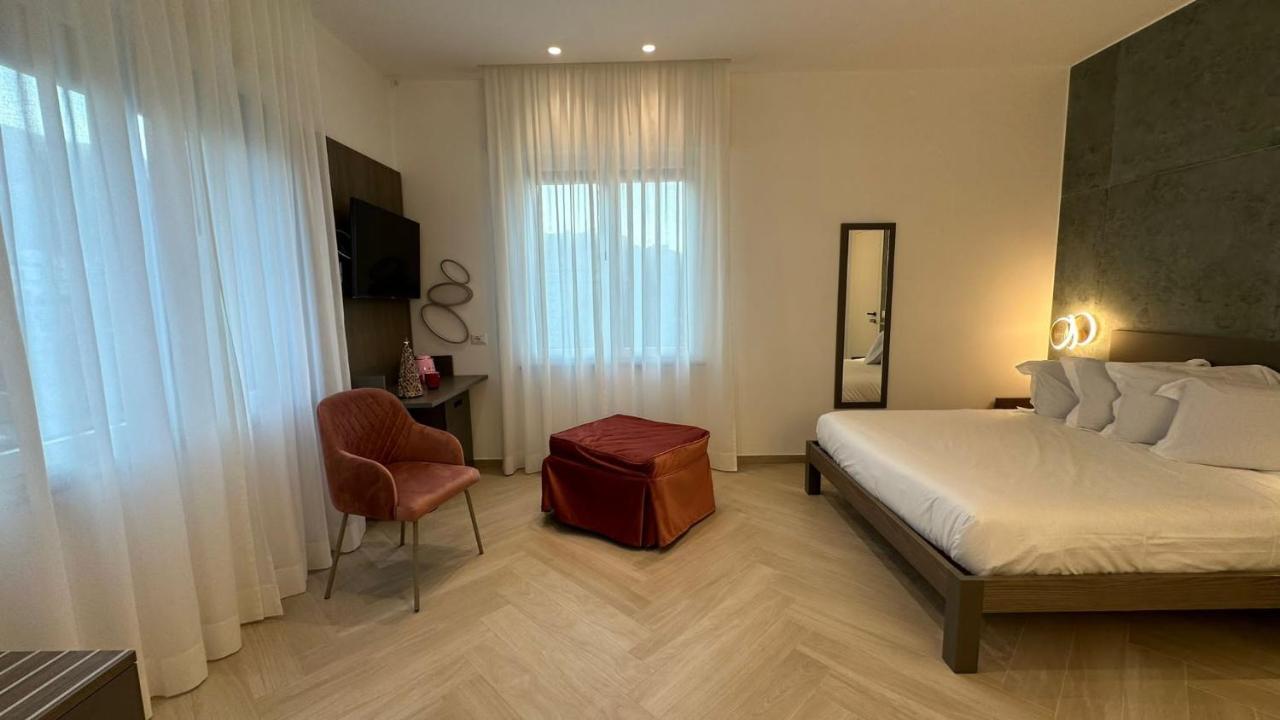 Patriziella 4 Rooms ซอร์เรนโต ภายนอก รูปภาพ