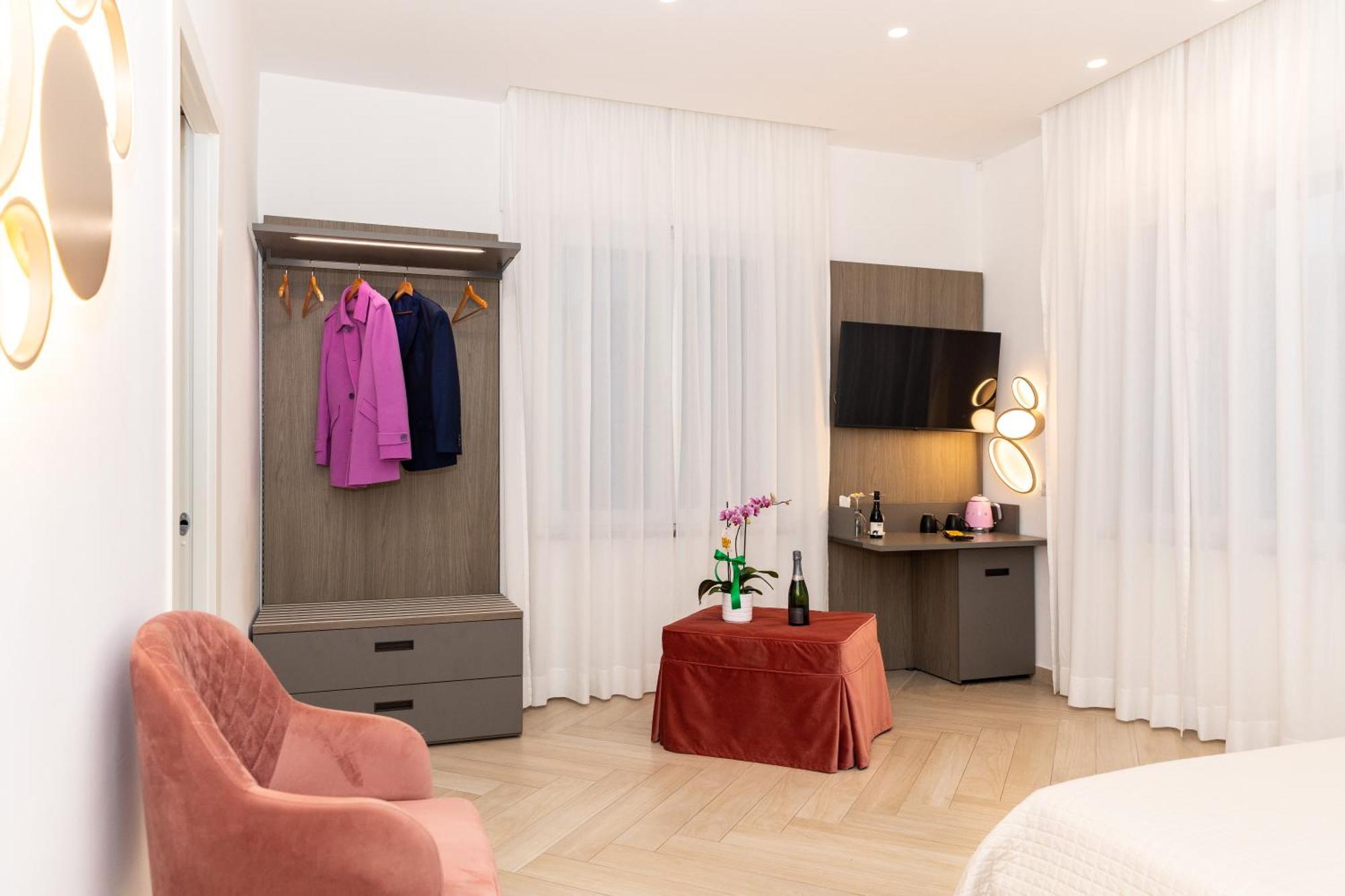 Patriziella 4 Rooms ซอร์เรนโต ภายนอก รูปภาพ