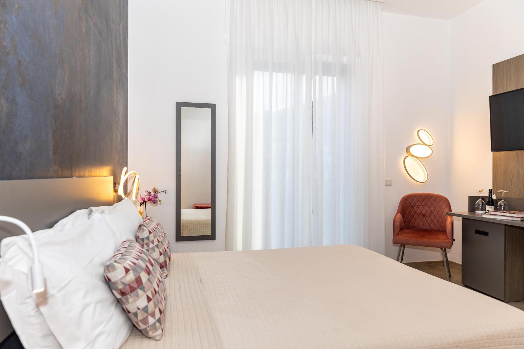 Patriziella 4 Rooms ซอร์เรนโต ภายนอก รูปภาพ